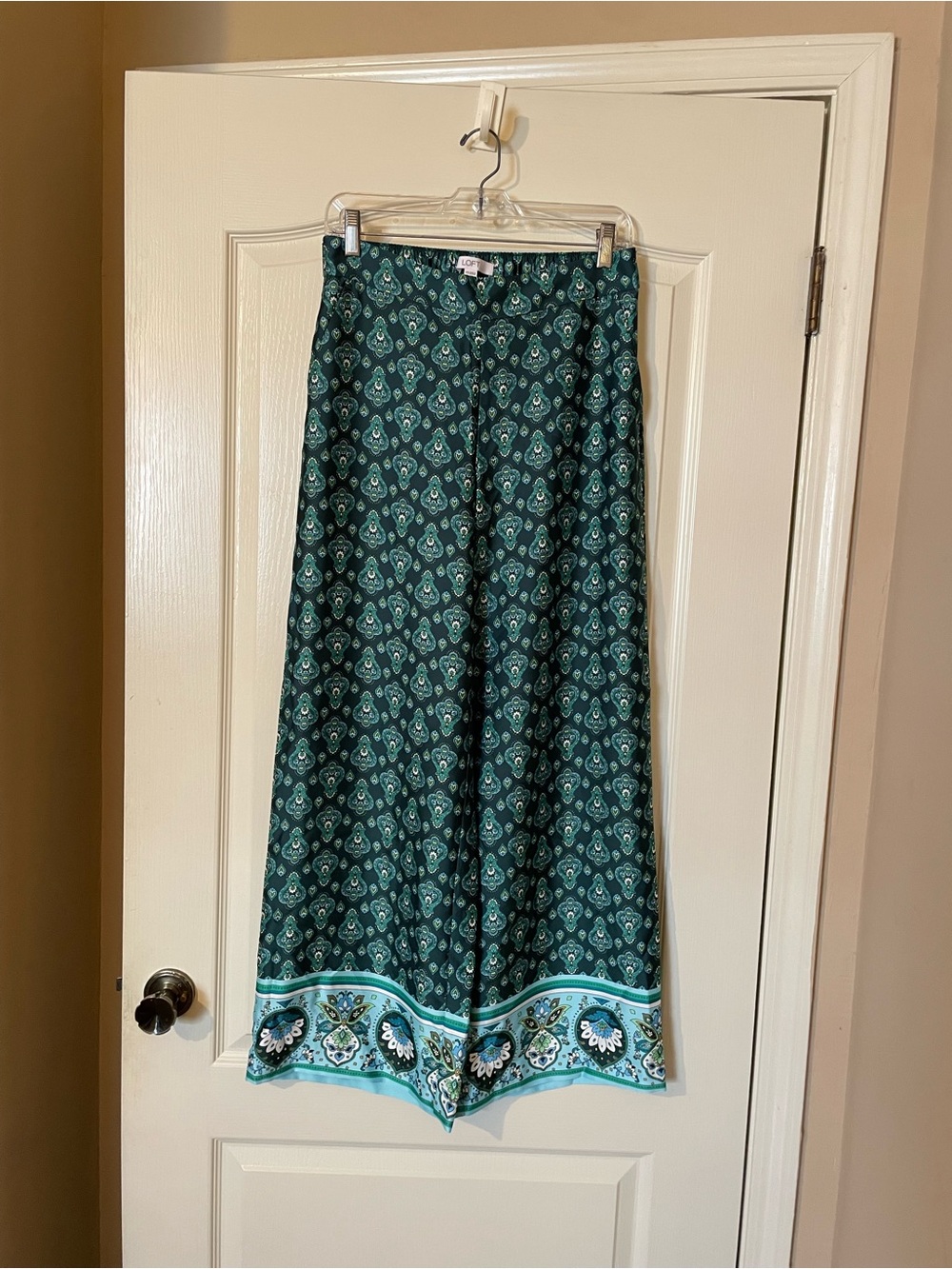 LOFT Paisley Wide Leg Pants XS Teal Green Border Print Colorful Resort Boho NWT - Picture 7 of 9